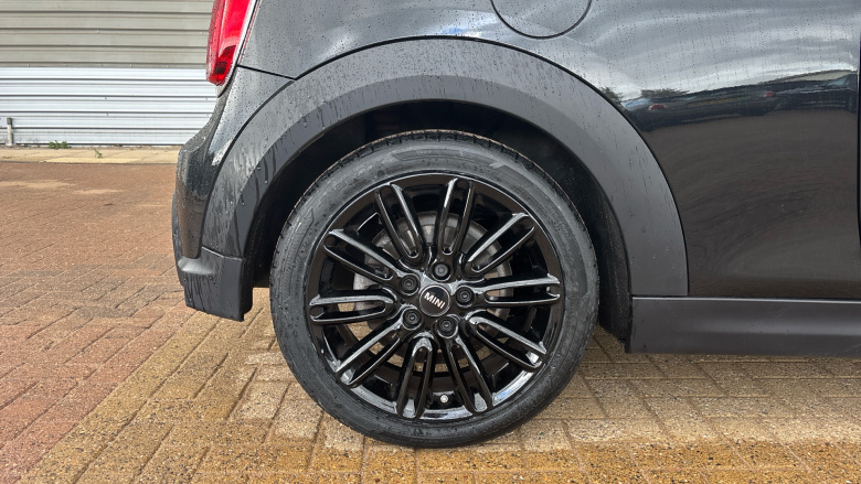 MINI Convertible 1.5 Cooper Exclusive 2dr Auto Petrol Convertible